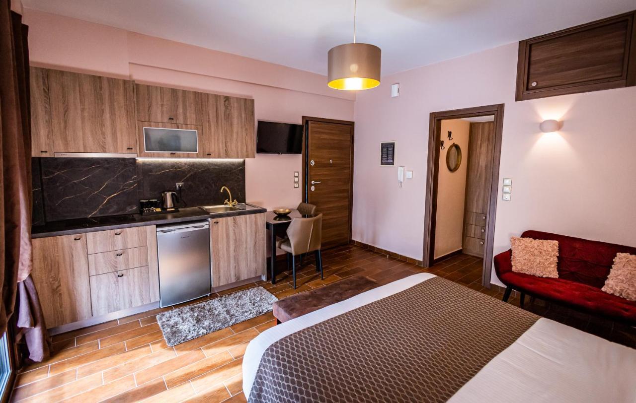 Maron Apartman Kalávrita Kültér fotó