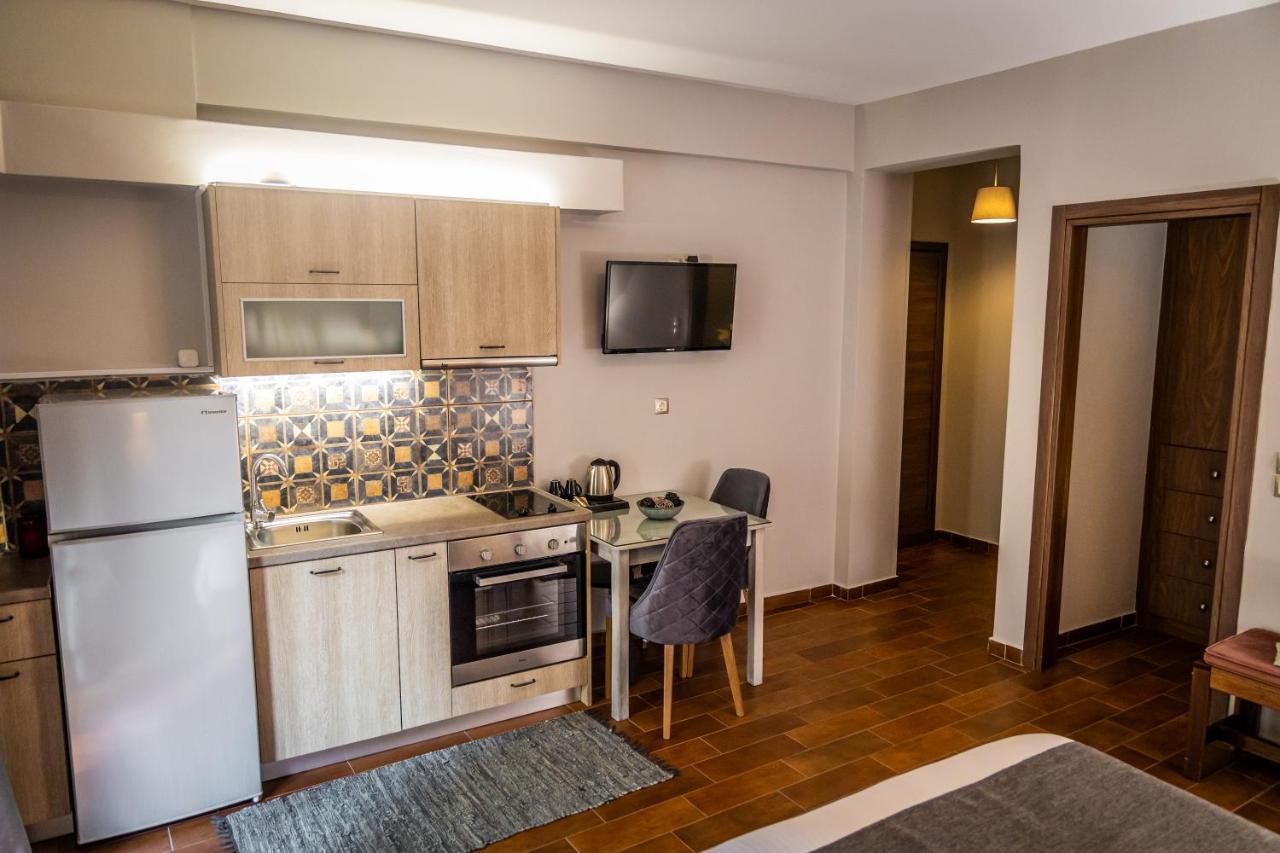 Maron Apartman Kalávrita Kültér fotó